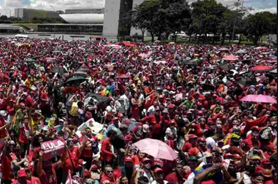Feliciano diz que Praça dos Três Poderes se transformou na China comunista