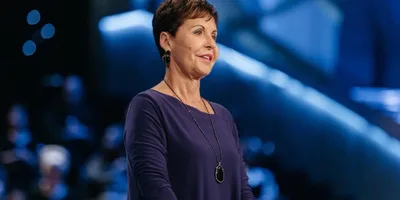 Uma das estratégias de Satanás é impedir nosso crescimento espiritual, diz Joyce Meyer