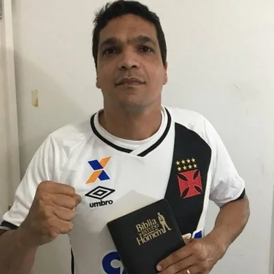 Vasco: contra má fase, Cabo Daciolo pede que torcida dê 'glórias a Deus'