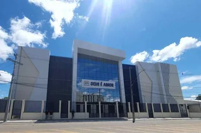 Afetada pelas enchentes, sede da Igreja Pentecostal Deus é Amor (IPDA) em Porto Alegre será reinaugurada
