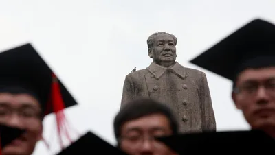 Universidade chinesa retira "liberdade de pensamento" de seu regulamento