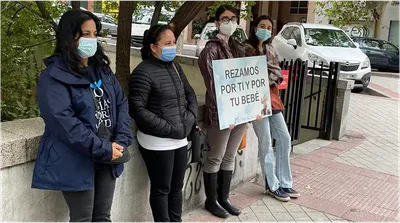 Espanha aprova lei que pode prender quem orar contra o aborto