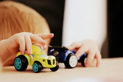 Deus tira o brinquedo de nós