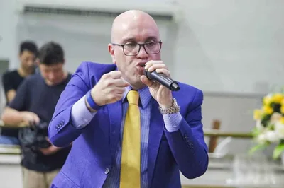 Pastor Eduardo Souza compartilha testemunho após 16 dias na UTI