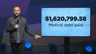 Igreja paga US$ 1,6 milhão em dívidas médicas de moradores: "Exemplo do amor de Deus"