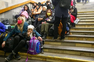 Nascido na Ucrânia, pastor diz que os cristãos fazem cultos "nos metrôs"