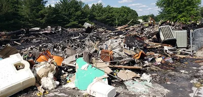 Pastor fará culto mesmo com igreja destruída em incêndio: "Não perderemos outro domingo"