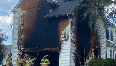 Família escapa de incêndio em casa nos EUA: "Deus orquestrou tudo"