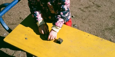 Criança é expulsa de creche no Reino Unido após ser acusada de \"homofobia\"