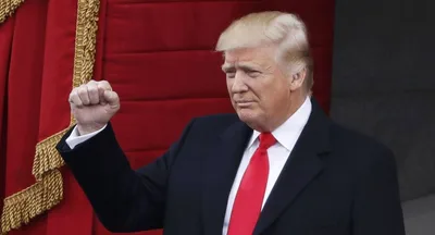 "Quero agradecer por orar pelo nosso país e pelos doentes", diz Trump a 700 pastores | Notícias Gospel