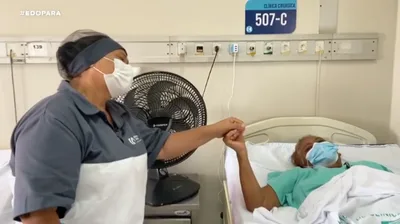 Pacientes são tocados por Deus pelas orações de auxiliar de limpeza