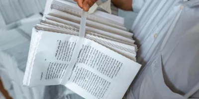 Pastor perseguido ajudou a distribuir Bíblias a 12.500 pessoas em segredo na Índia