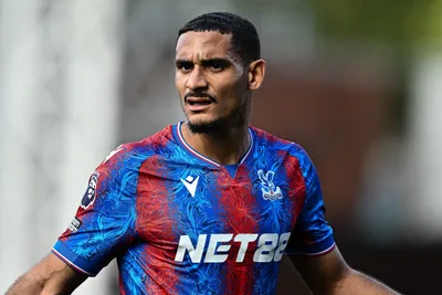 Jogador cristão diz que devemos dar testemunho: 'Orgulho da cruz'
