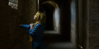 Jovem é espancada e mantida em cativeiro após aceitar Jesus na Somália