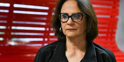 Damares Alves revela diagnóstico de câncer de mama: ‘Jesus é meu maior consolador’