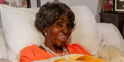 Idosa de 115 anos se torna a pessoa mais velha dos EUA: ‘O Senhor me mantém viva’