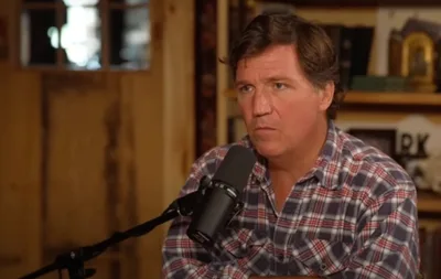 Tucker Carlson acusa o FBI de se tornar uma "força policial secreta anticristã"