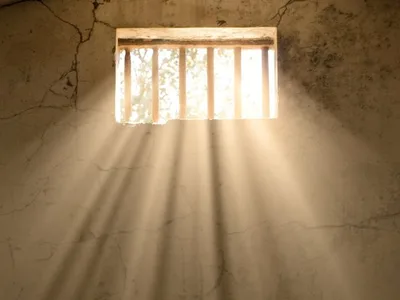 Presos por sua fé, cristãos testemunham avivamento na prisão: “Pessoas vieram a Cristo”