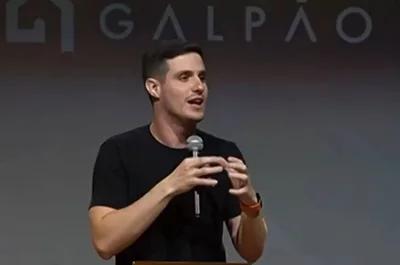 Influencer evangélico Victor Bonato é preso acusado de estuprar três fiéis