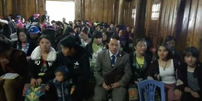 Cristianismo tem forte crescimento no Vietnã e governo reage com leis contra a igreja