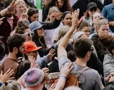 Evangelismo na Austrália leva mais de 1.000 pessoas a Jesus
