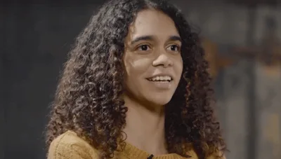 Nascida em lar cristão, mulher testemunha encontro pessoal com Deus