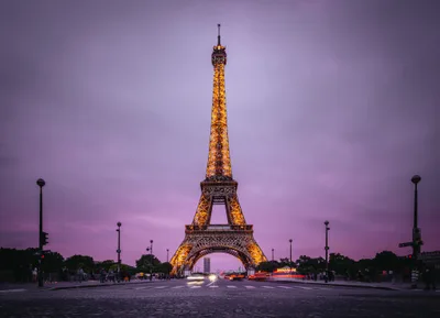 Em Paris, 20 mil pessoas se reúnem para exaltar a Jesus