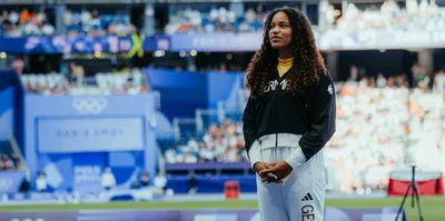 Medalhista olímpica alemã vira destaque por expressão de fé