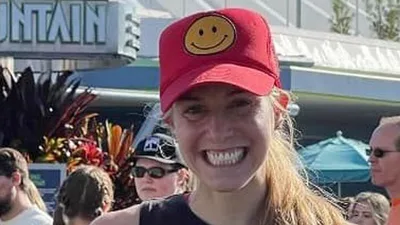 Assassinato de bilionária cristã causa comoção e choca cidade