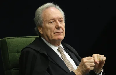 Lewandowski manda MP fiscalizar pais que não vacinarem filhos