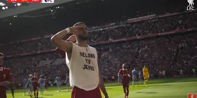 Cody Gakpo pode receber advertência da FA por comemoração de \"Eu Pertenço a Jesus\"