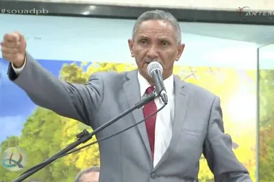 Culto com pastor Zé Carlos de Lima termina em gritaria e pancadaria; “Quem manda aqui sou eu”