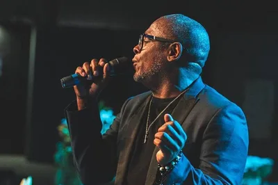 Kleber Lucas debocha de hino da harpa e exalta hit do Carnaval 2023