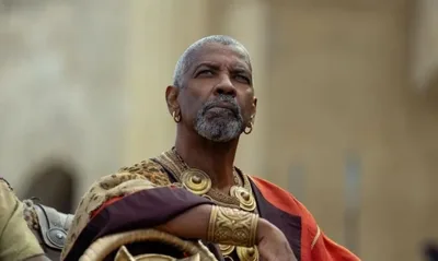Gladiador 2: cristão, Denzel Washington diz que beijou outro ator