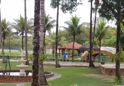 Hotel, piscina e muito descanso; Quem é o cantor gospel que bancou as férias de toda banda em resort