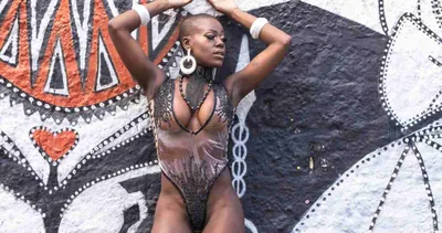 Musa de escola de samba raspa a cabeça em ritual secreto do Candomblé