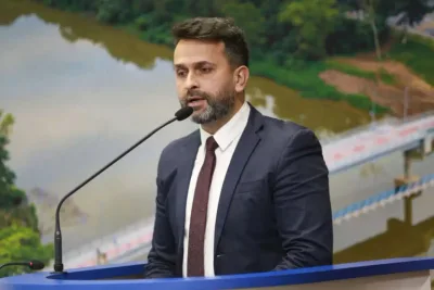 Vereador renuncia ao mandato ao ser consagrado pastor; “Deus me chamou”