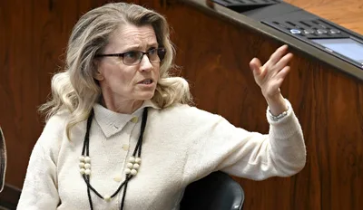 Deputada será julgada por citar Romanos 1 contra homossexualidade