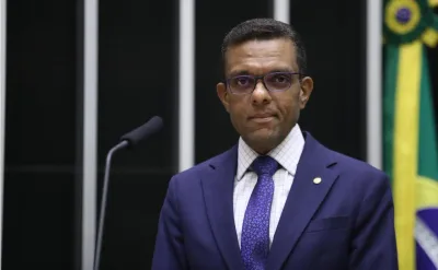 Otoni de Paula defende castração química para estupradores; "Tem que arrancar é o pênis desse vagabundo"