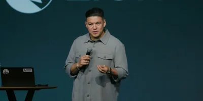 Teo Hayashi exorta cristãos que consultam horóscopo: \"Abre uma brecha na sua vida\"