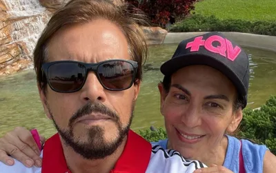 Estevam e Sonia Hernandes são vacinados contra a covid-19 nos EUA
