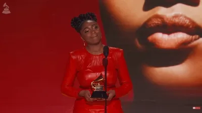 Cantora de jazz que venceu Grammy tem raízes na igreja: "Orgulho de onde venho"