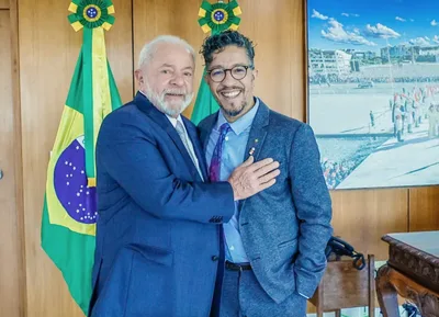 Jean Wyllys compara bolsonaristas com terroristas do Hamas