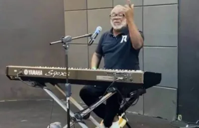 Kleber Lucas é repreendido por motorista de app: “Está longe de Jesus”