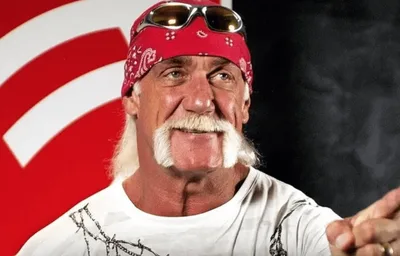 Hulk Hogan convida fãs a seguirem Jesus
