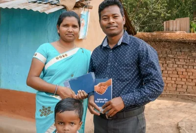Viciado aceita Jesus e esposa é curada de tumor na Índia