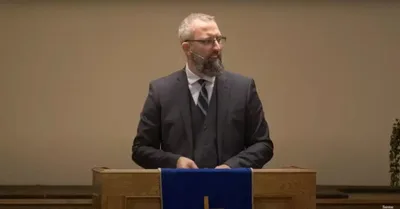 Culto ao ar livre fez pastor ser preso: ‘Não tema homens', disse ele