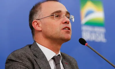 CCJ do Senado aprova indicação de André Mendonça para o STF
