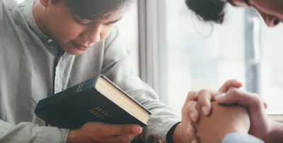 Coreanos vão aos EUA orar pela América em retribuição a Billy Graham: ‘Mudou nosso país’