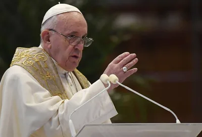 Líderes católicos criticam Papa por afirmar que "todas religiões levam a Deus"